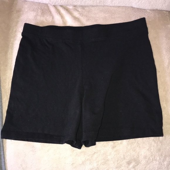 Fashion Nova grey and diva black spandex shorts size large 💕 - Picture 5 of 7